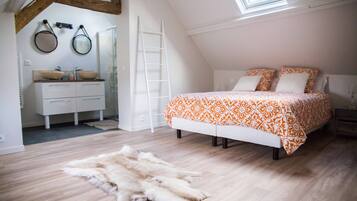 Chambres insonorisées, Wi-Fi, draps fournis