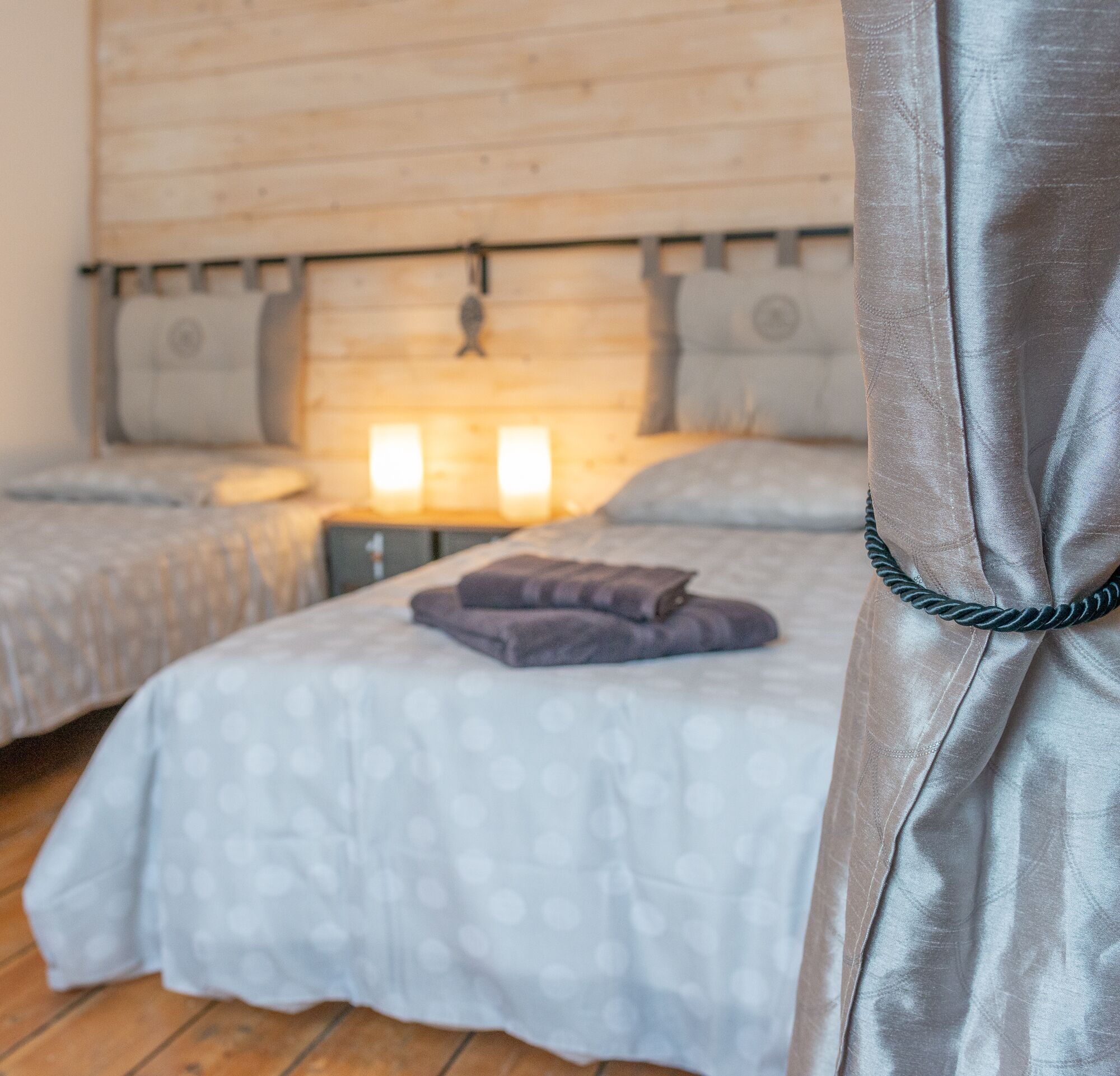 2 chambres, fer et planche à repasser, lit parapluie, Wi-Fi gratuit