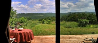 The Ensoleillade Ecological small wooden chalet of 19m2 in garden with view. 