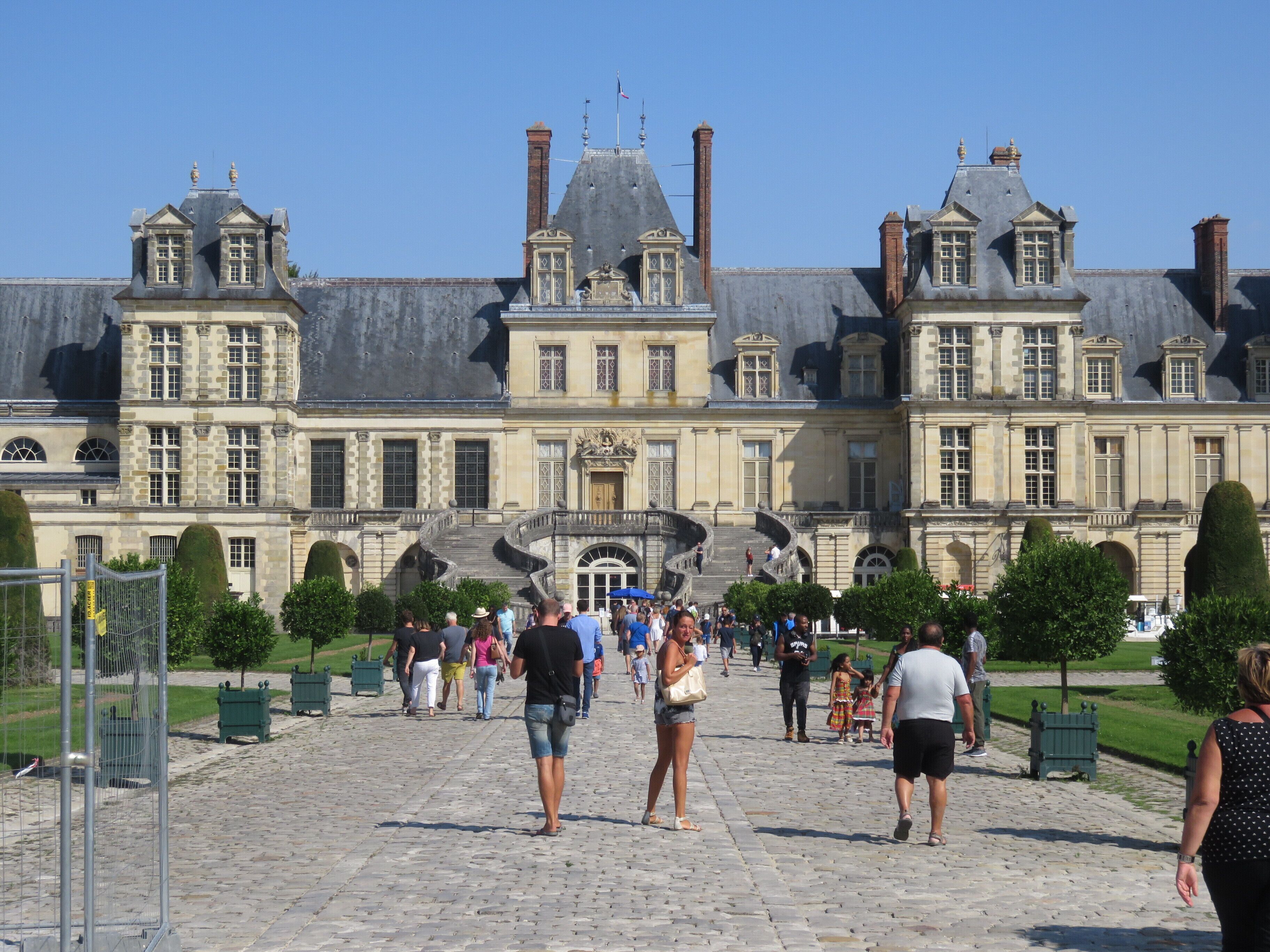 Gites des jonquilles: stable stable near Fontainebleau