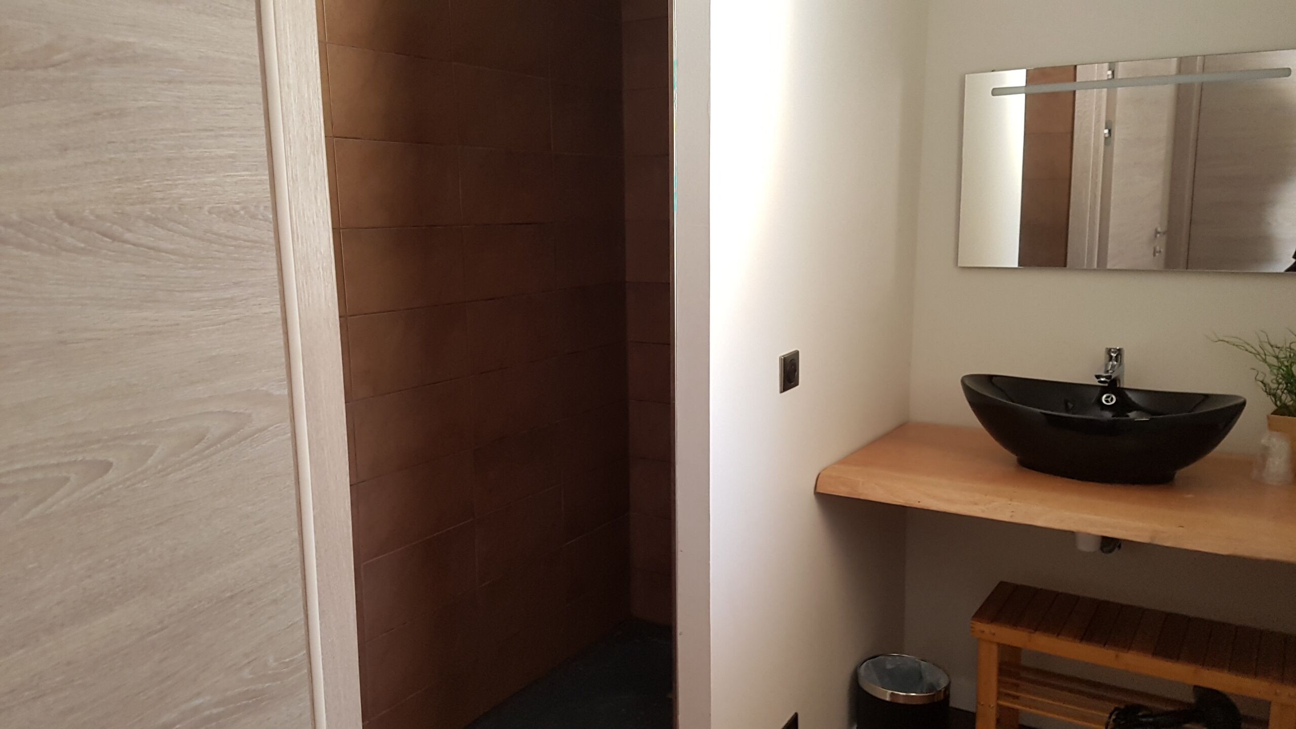 Bed and breakfast in the heart of the Plan de la Tour vineyards VILLA SAONA