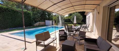 Piscine extérieure