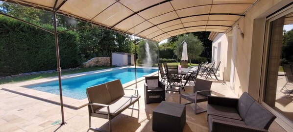 Piscine extérieure