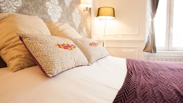 1 chambre, fer et planche Ă repasser, Wi-Fi, draps fournis