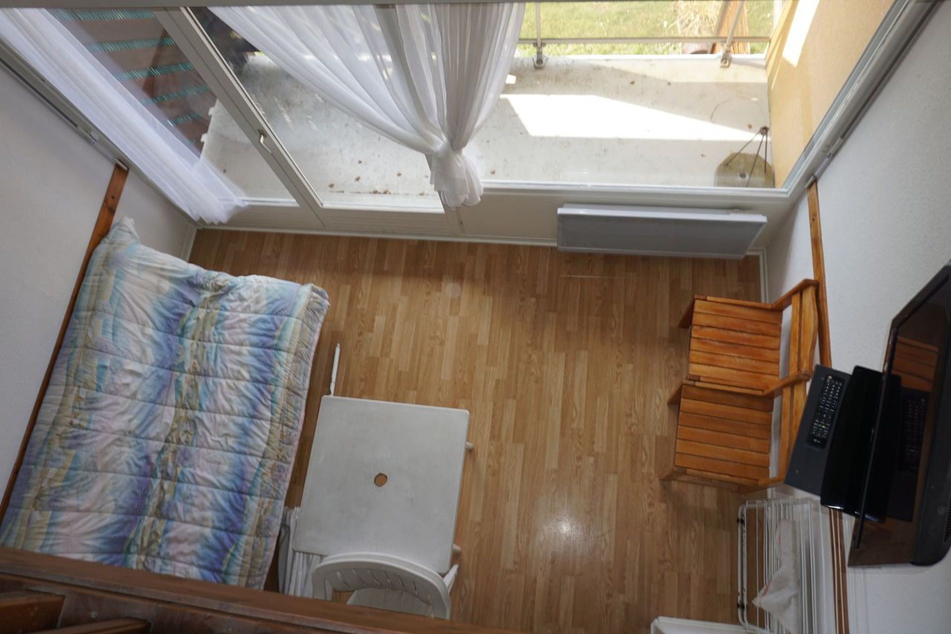 127 - T1 bis duplex near Lac du Bourget