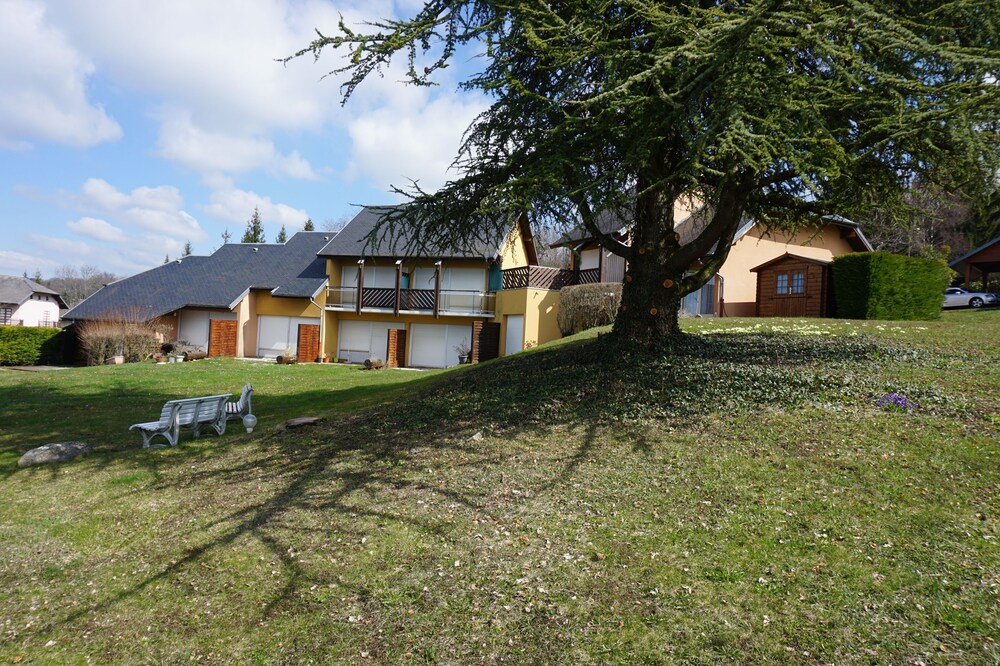 127 - T1 bis duplex near Lac du Bourget