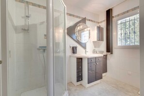 Dusche, Haartrockner