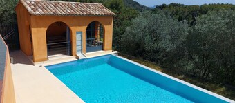 Villa Panoramic View Swimming Pool 12x5,30 Cloturée, 3 Bedrooms, 2 Bathrooms, 2 Toilets