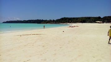 Vlak bij het strand