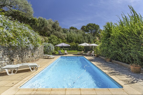 Pool - rental house with pool near beach shaded garden (La Croix-Valmer)
