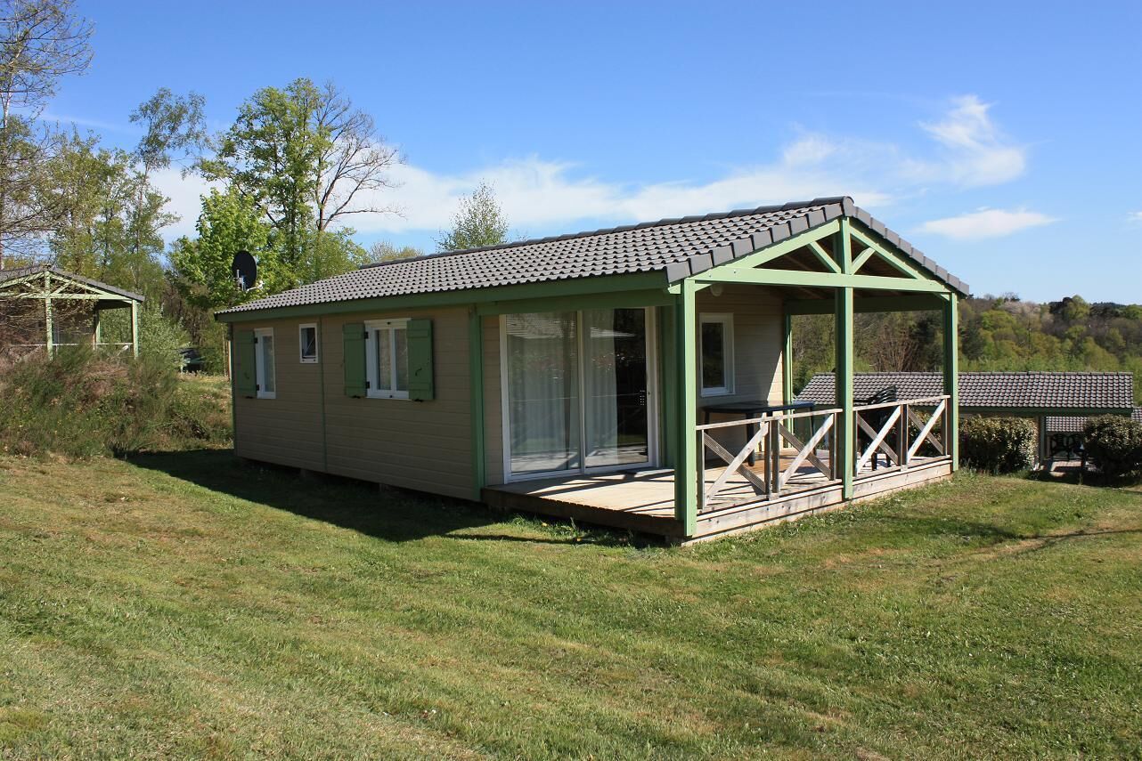 Chalet in leisure residence, comfortable, 2 bedrooms, large terrace,