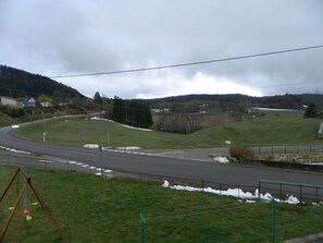 Property grounds - La Berlie du Jura+++ gîte n° 1 with terrace 2/6 person (etival)