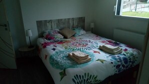 4 bedrooms, iron/ironing board, travel cot, WiFi