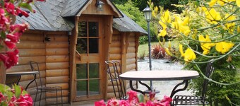 5p hut at Trénube Farm between Rennes and Brocéliande
