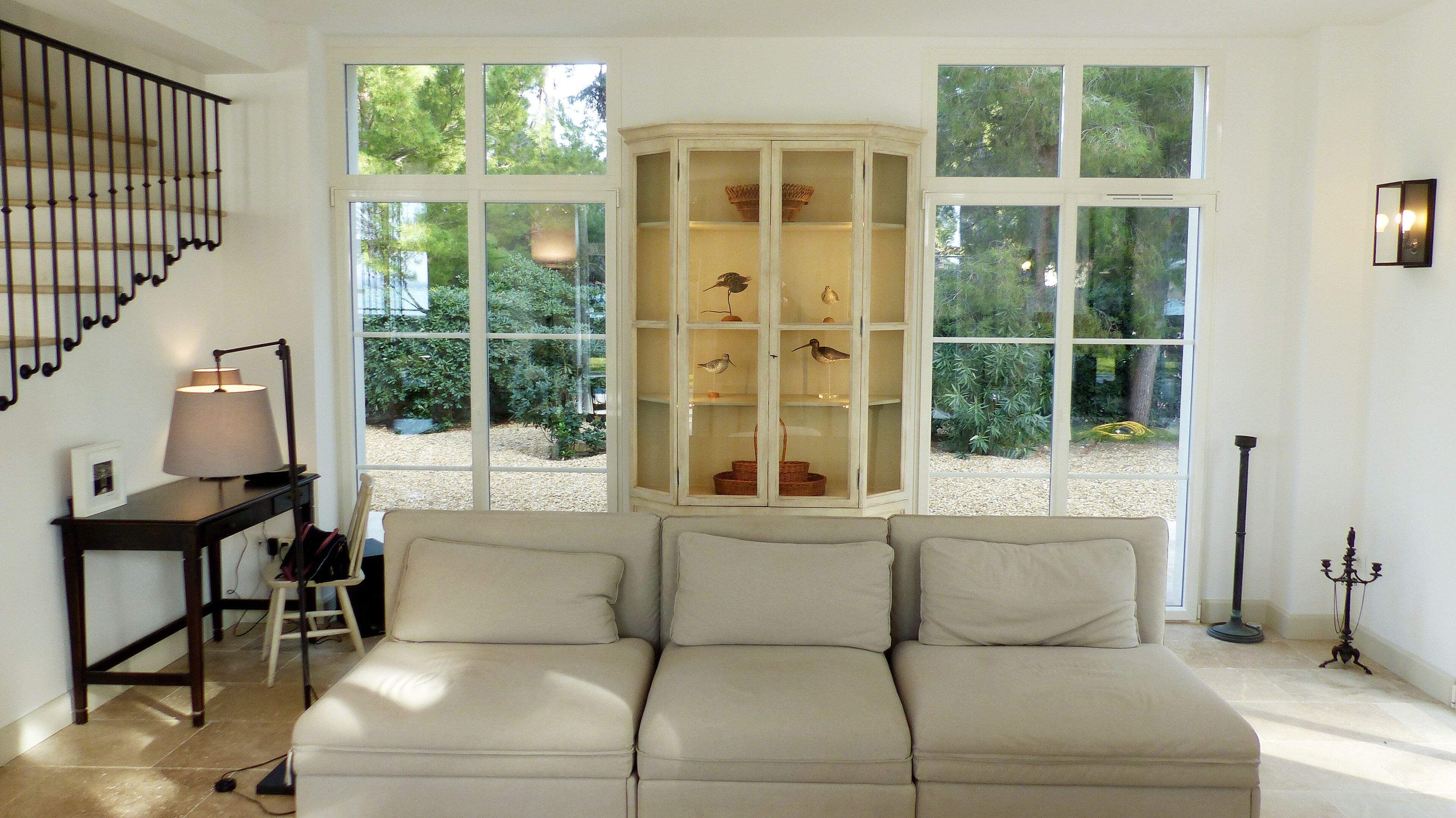 Villa La Bergerie Neuve with lagoon view