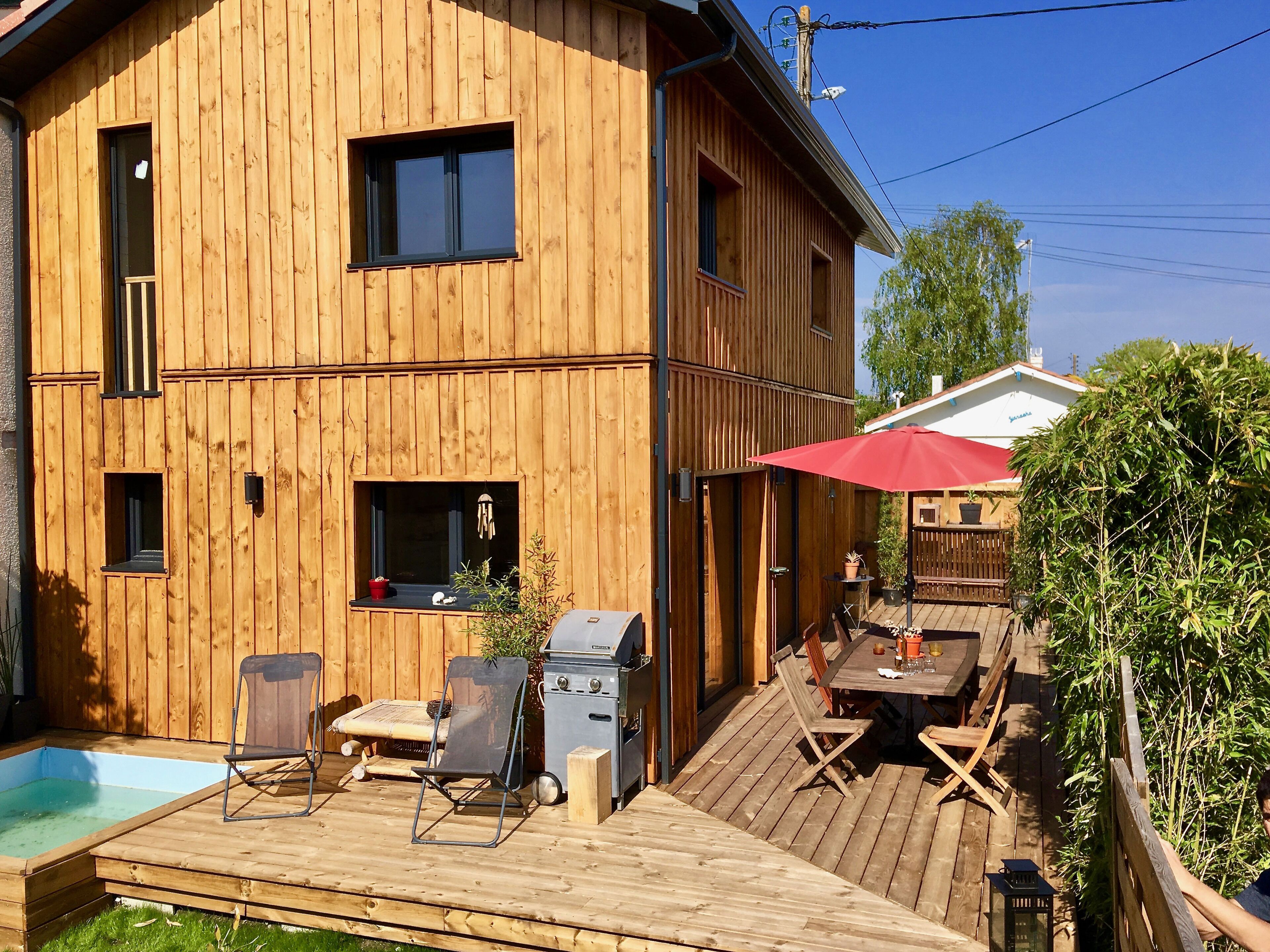 Authentic wood house pool 100 m2 6 beds garden terrace