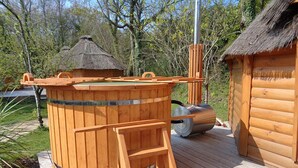 Outdoor spabad