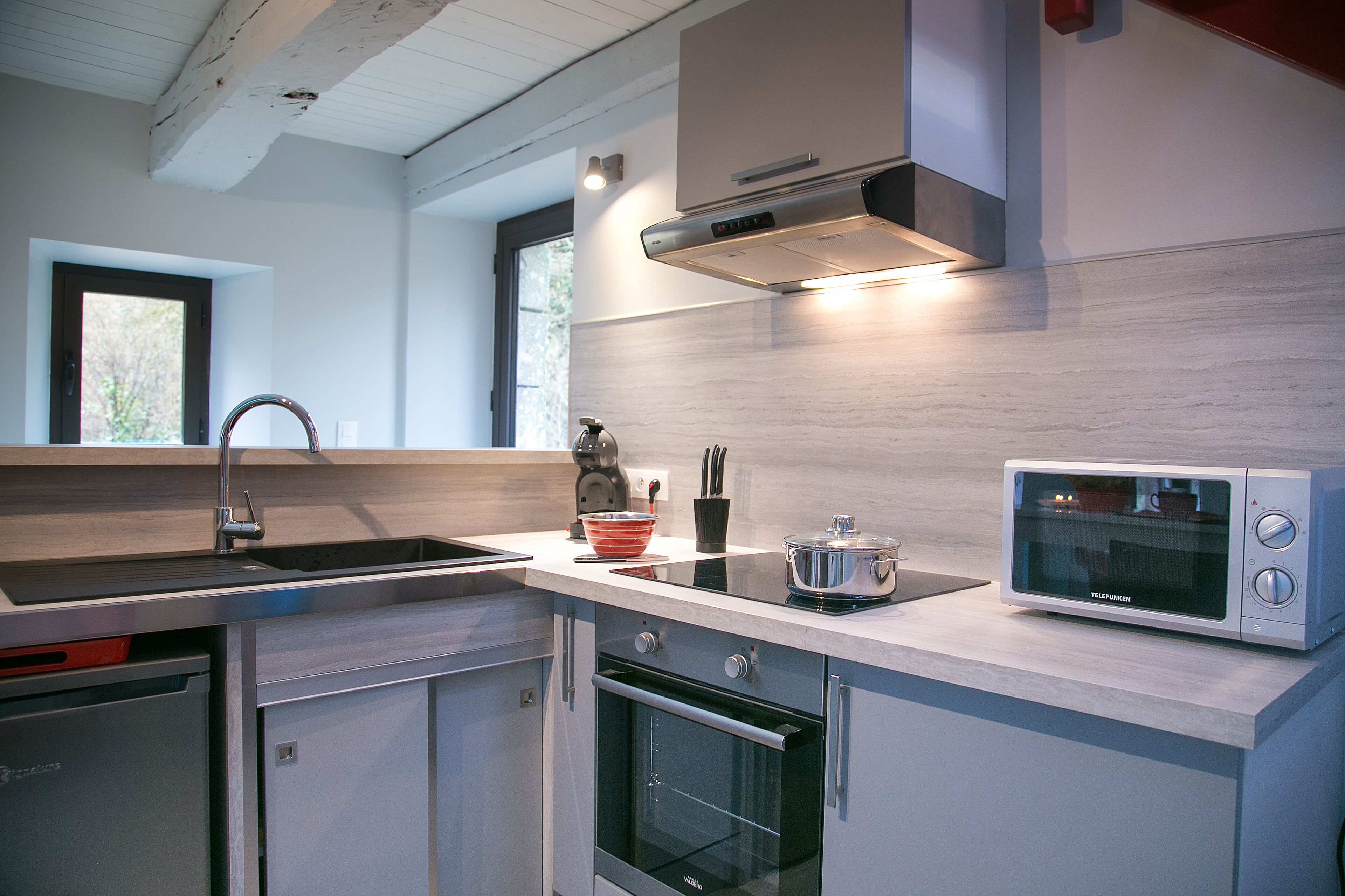 Ecstasy: a surprising domain for your couple, privatized, glamorous with spa!