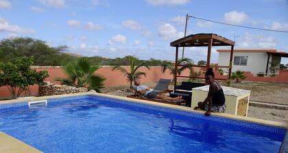 Accommodation for 2 people, swimming pool, bikes in Morro île de Maio