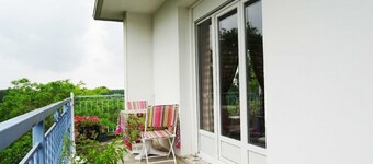 Casa di campagna con splendida vista sulla valle del Lot