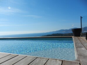 Piscina externa