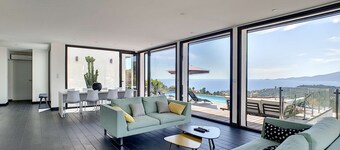 VILLA  COSTA- sea view, 3 bedrooms, private pool