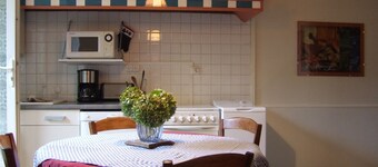 House with garden not overlooked in Bergerac quiet