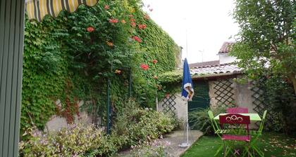 Haus mit Garten nicht in Bergerac ruhig ĂŒbersehen