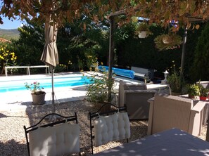 Pool - lodging for 2 people (La Bouilladisse)