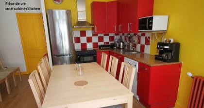 Bel appartement lumineux 75 m2 - 1er étage 9 personnes