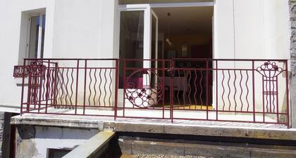 Bel appartement lumineux 75 m2 - 1er étage 9 personnes