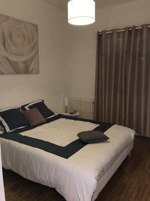 3 Schlafzimmer, Bügeleisen/Bügelbrett, Reisekinderbett, WLAN