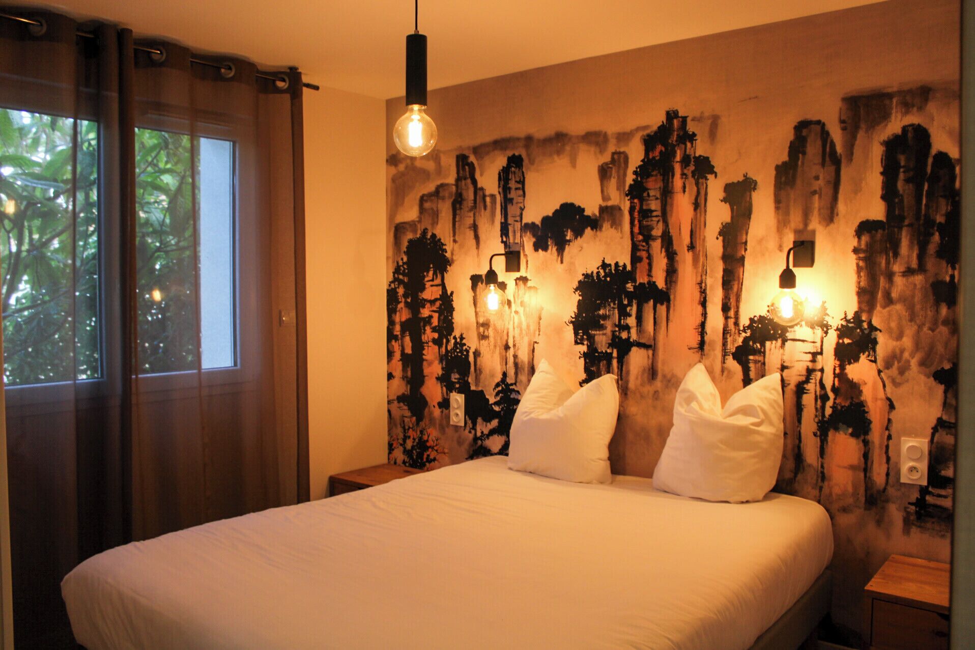 8 bedrooms, iron/ironing board, travel crib, WiFi