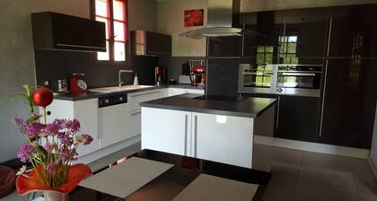 maison avec piscine simpat Ă  louer