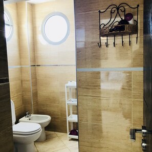 Hair dryer, towels - Superb Triplex villa in Skhirat in beautiful secure residence swimming pools air games  (Skhirat)