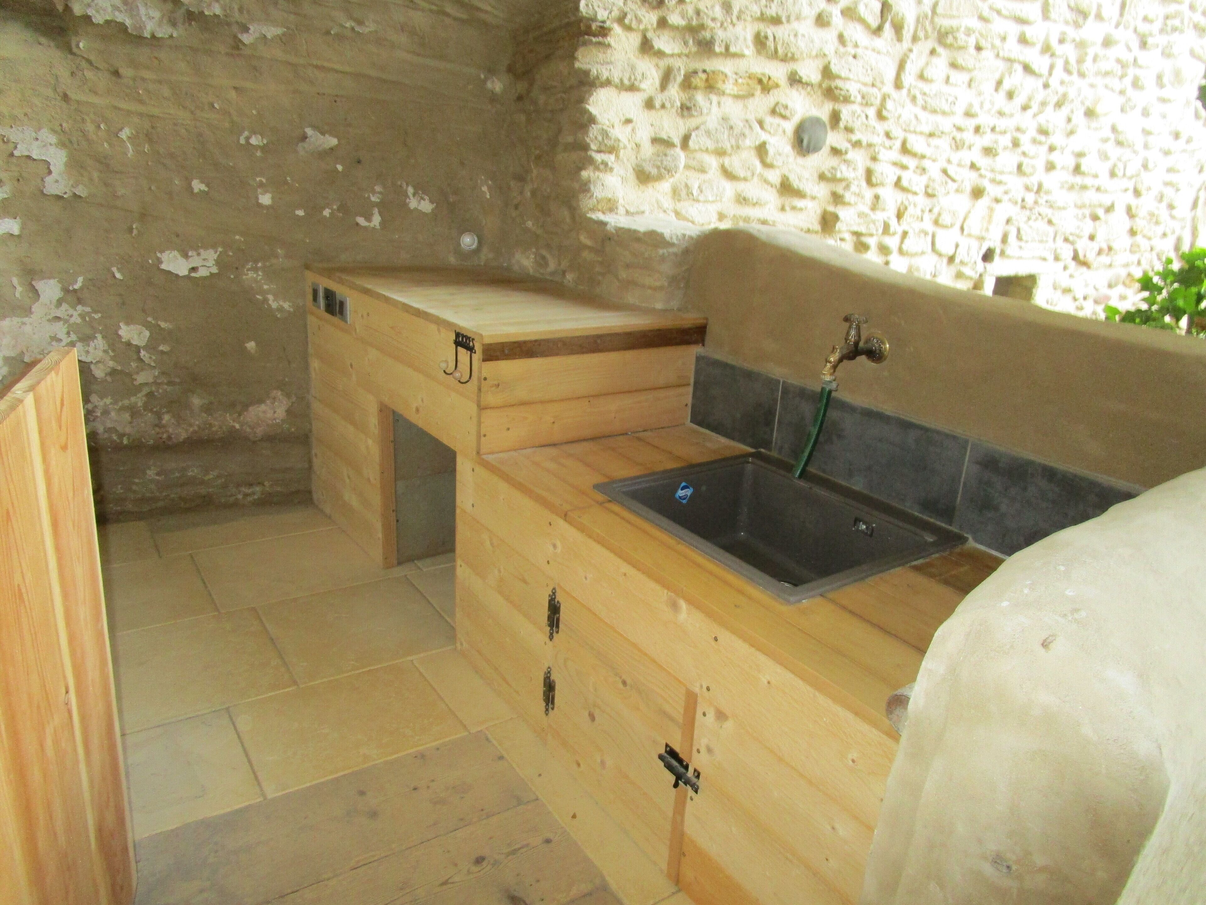 THE SMALL GITE OF THE MARNE