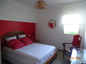 3 Schlafzimmer, Bügeleisen/Bügelbrett, WLAN, Bettwäsche