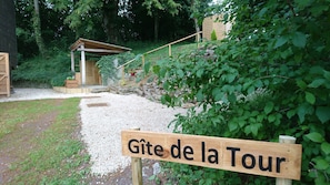 Property grounds - GITE DE LA TOUR * * * *, SPA DETENTE MASSAGE 3 rooms with individual bathrooms (Langatte)