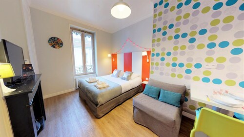 LE CHAPITEAU - Appartement Lyon proche PART DIEU