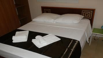 3 chambres, fer et planche Ă repasser, Wi-Fi, draps fournis