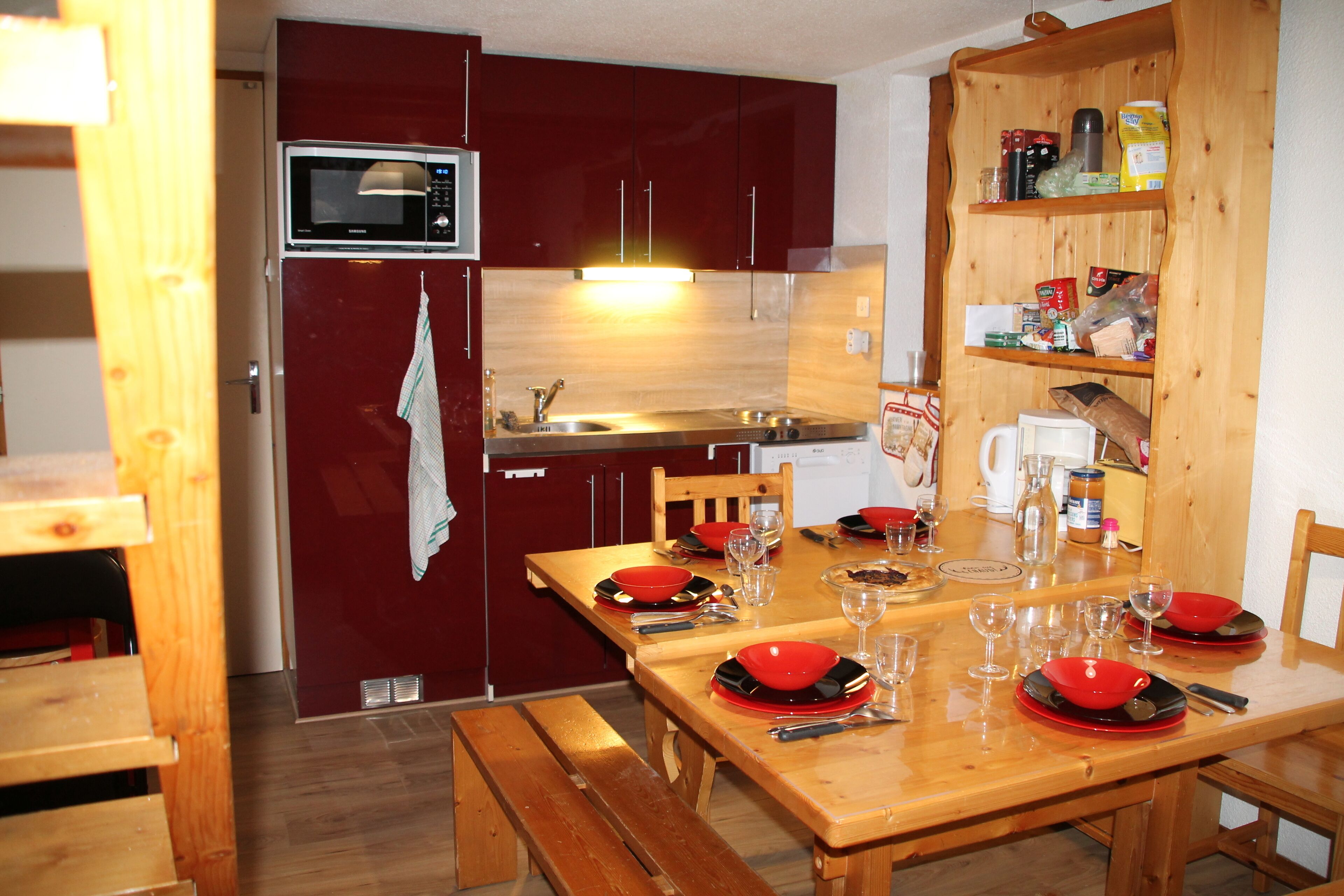 Apartment 6 to 8 people, from 290 to 740 € the week in the mountains