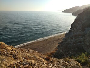 Plage à proximité, chaise longue