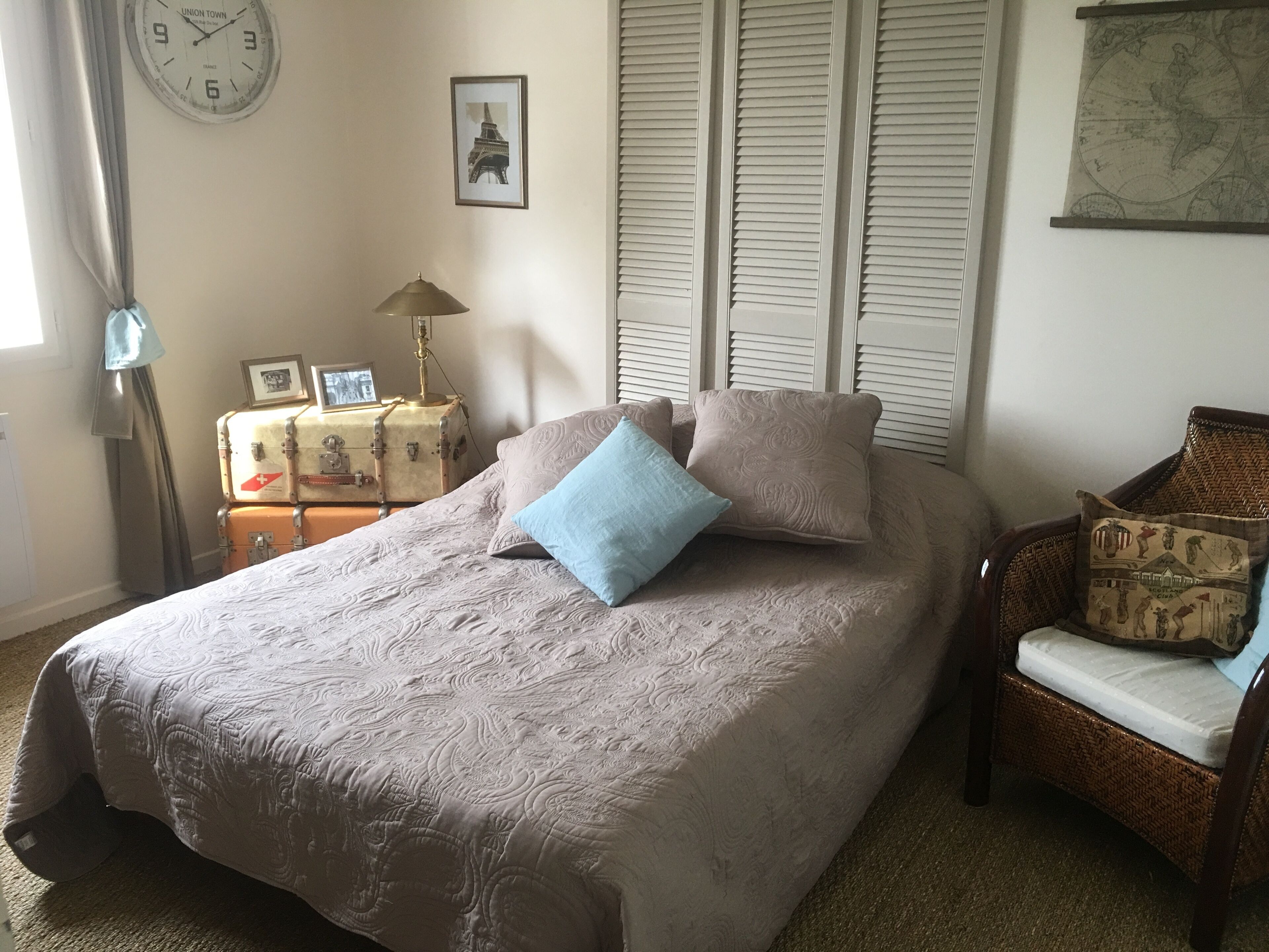 3 star cottage with petanque and table football on the edge of the forest