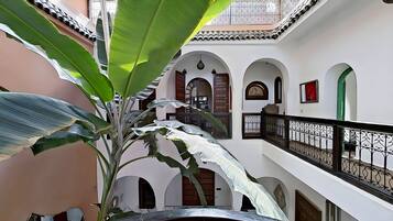 DĂ©tail de lâextĂ©rieur