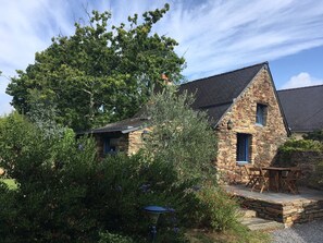 Exterior - Small charming Breton house (Nivillac)
