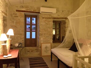 3 bedrooms, desk, iron/ironing board, travel cot - Authentic village house, Pythagorion-Hora, Samos (Samos island)