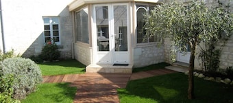 Cottage touraine between Chinon and richelieu fully air-conditioned