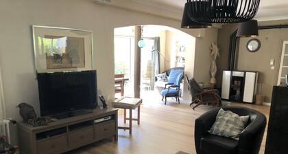 Haus 4 Schlafzimmer 5 ZIMMER 130M2