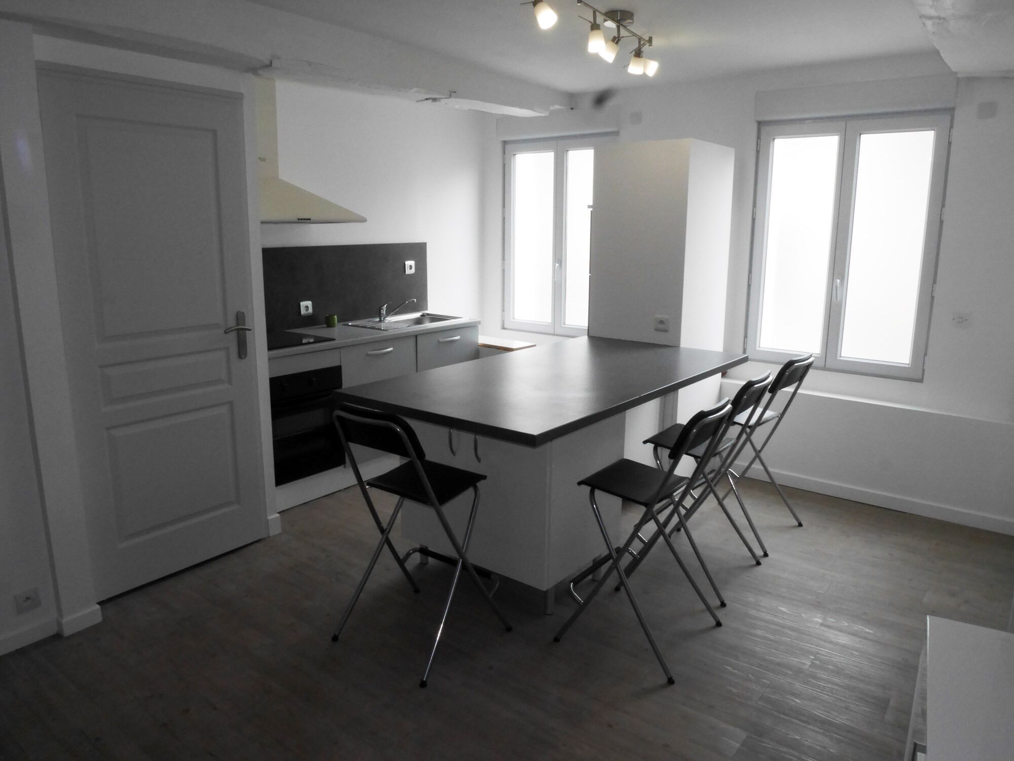 Grand T3 for 6 people maximum 5 minutes downtown walk