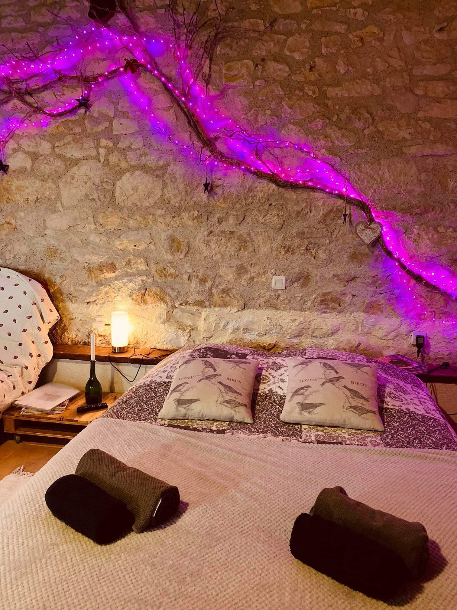 1 bedroom, iron/ironing board, internet, bed sheets